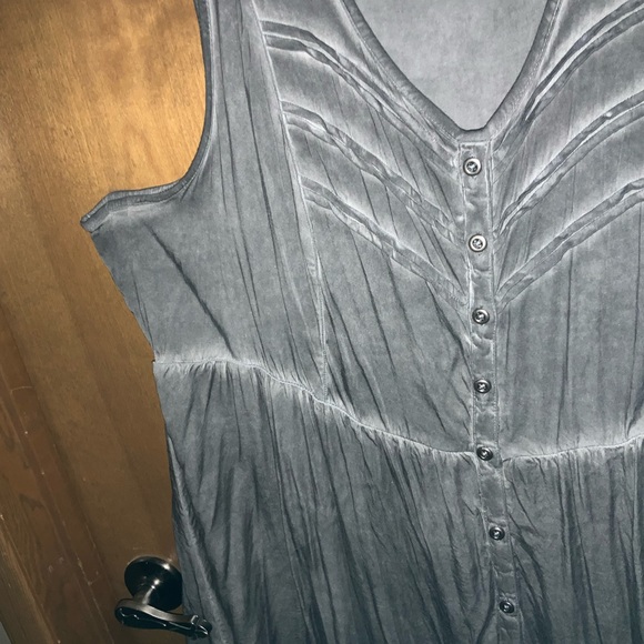 Torrid garment dyed sleeveless top, 4X - Picture 7 of 7